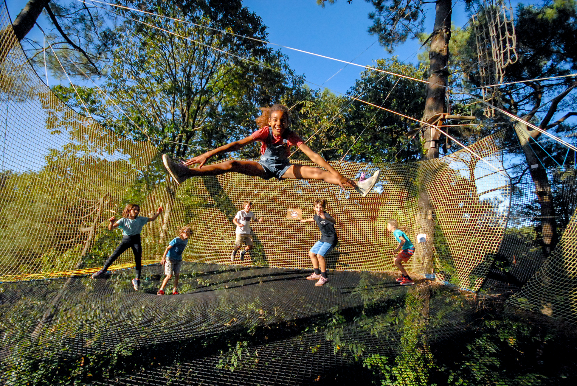 Foret-Adrenaline_trampoline_@The-Coconut-Sail.jpg