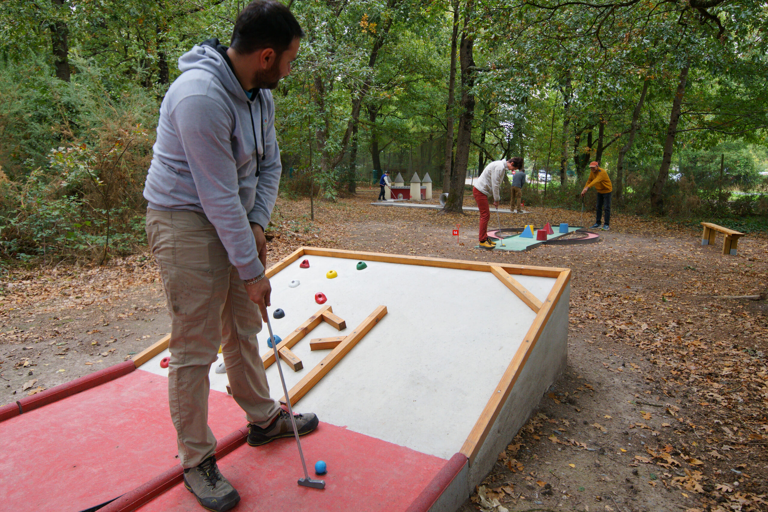 MINIGOLF1.jpg